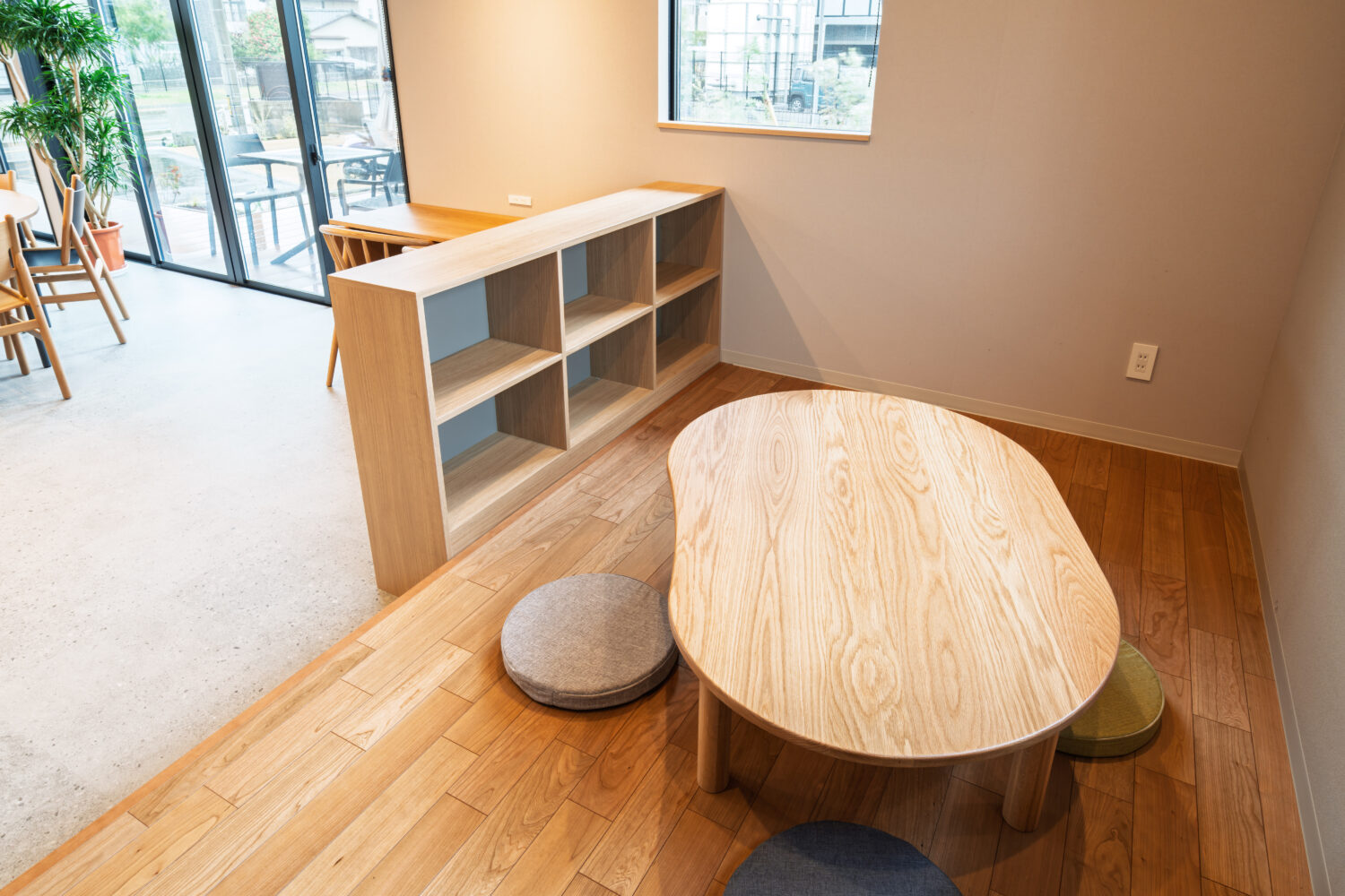 施設内のカフェ
